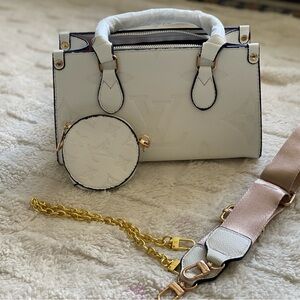 White luxury shoulder bag